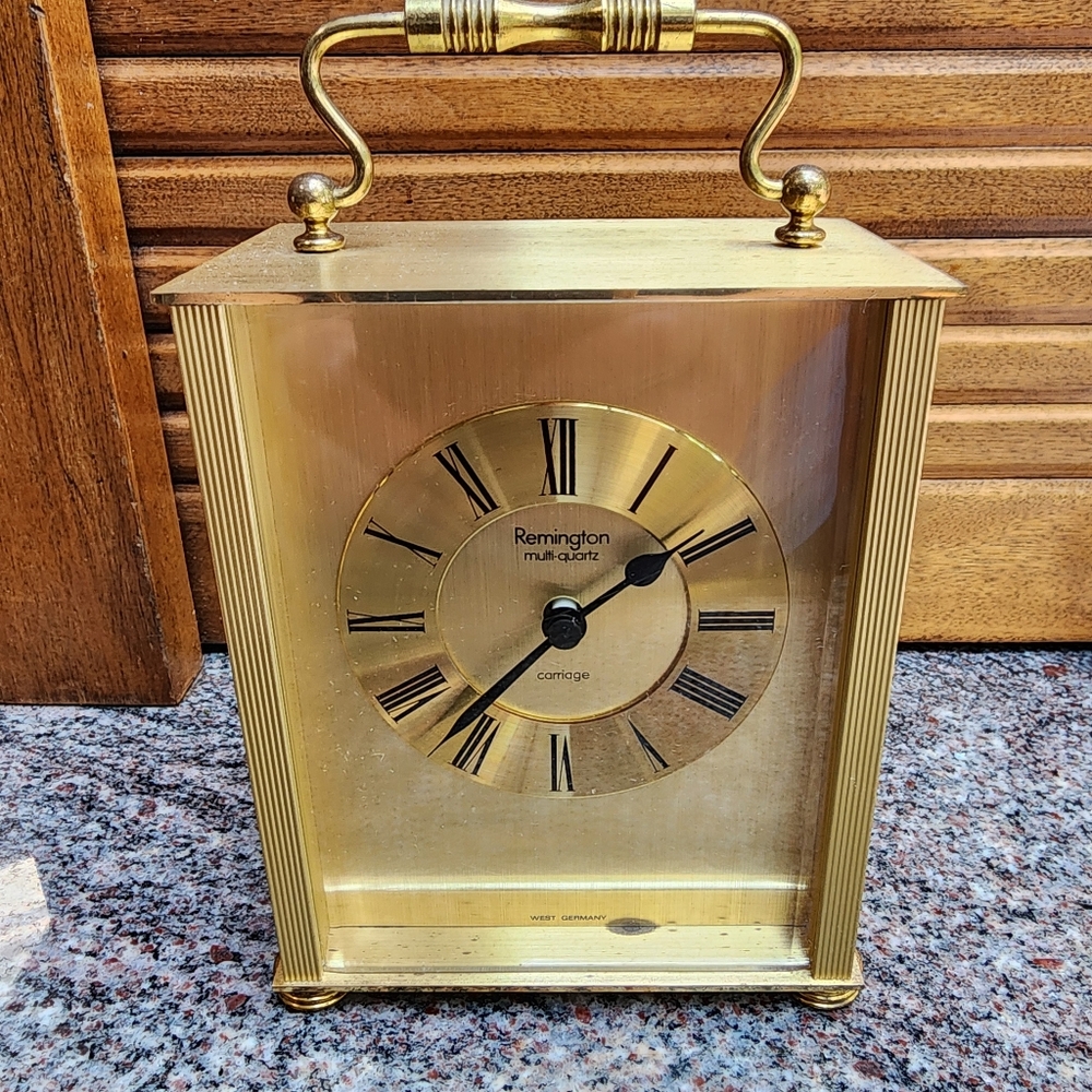 Vintage Remington Multi Quartz Desk Mantle Clock Carriage West Germany Gold Tone